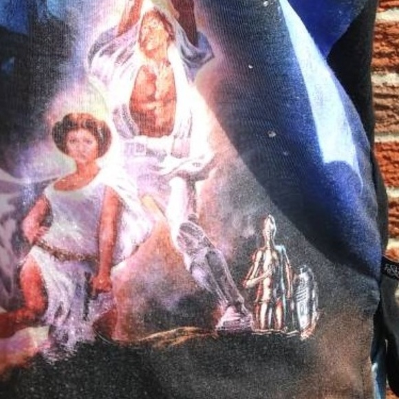 Rock and Republic Star Wars Tee Size Small - Picture 4 of 5